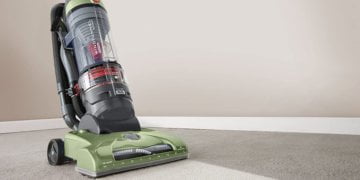 Two Women Landed in the ER After Using a Vacuum to End Their Periods 13