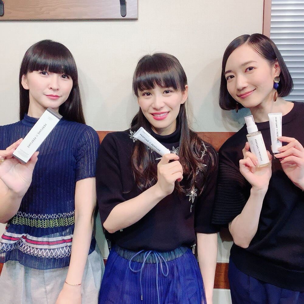 Japanese Girl Group Perfume Share Their Cherished Scent Memories and Skin-Care Routines 1