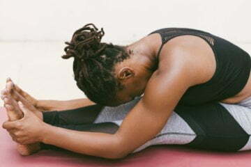 Social media yoga stars Action Jacquelyn, Briohny Smyth on their practices before yoga convention 2