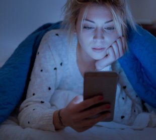 Lifestyle habits that can secretly make you age faster 8