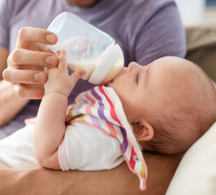 5 Signs You Might Need to Switch Baby Formulas 7