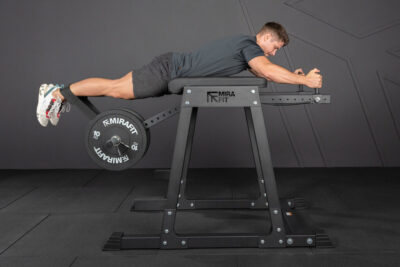 Unlocking the Benefits of Reverse Hyperextensions for a Stronger Back 3